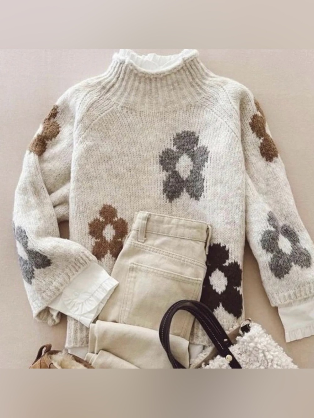NWOT-Neutral Floral Cowl-Neck Sweater with Contrast Blooms
Never worn